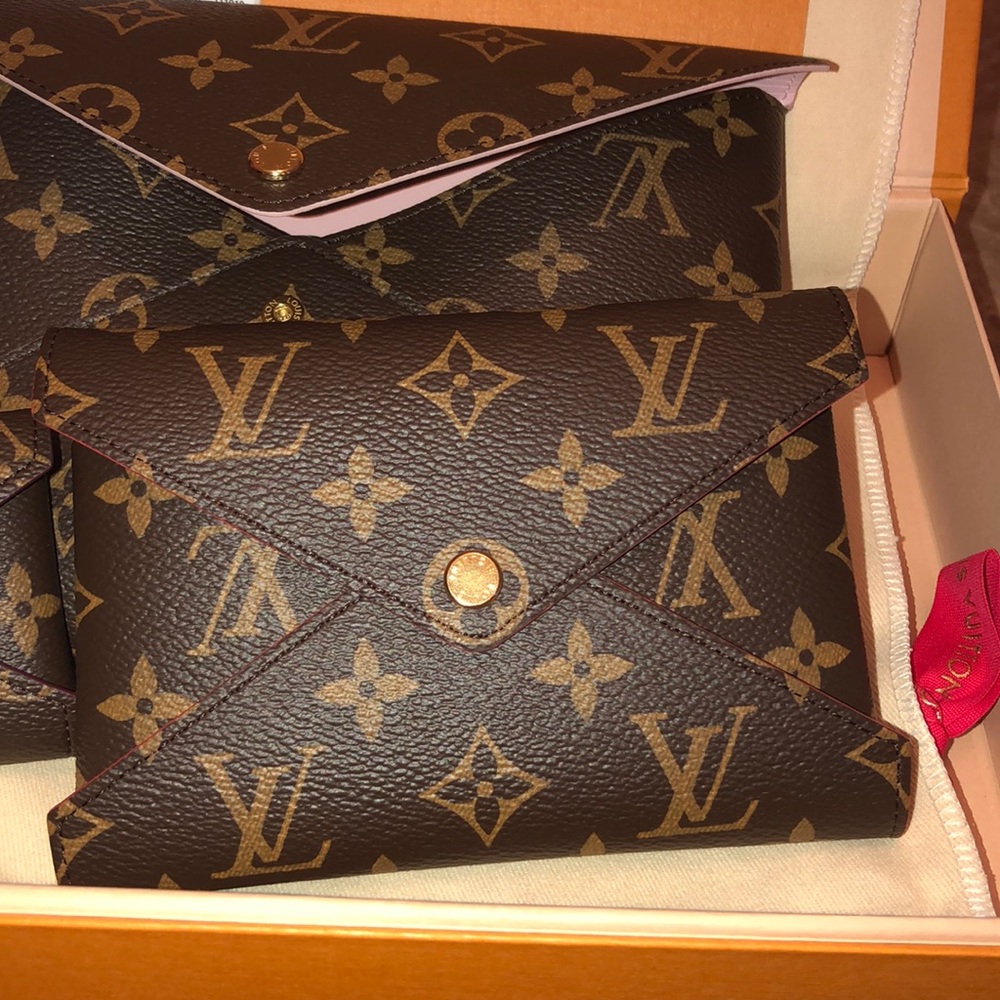 Louis Vuitton Kirigami Pouchette MEDIUM